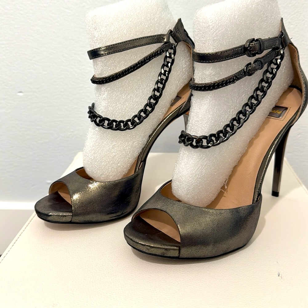 Marciano stilettos